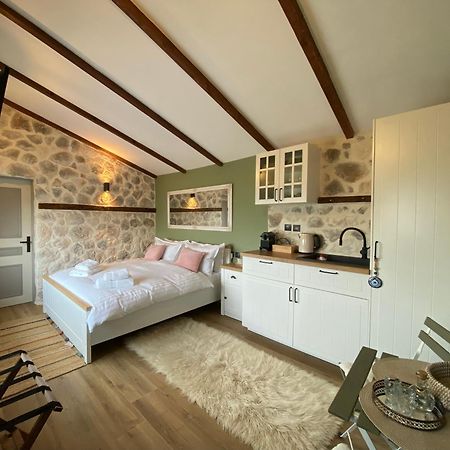 Tovouno Guest House Plaka  Eksteriør bilde