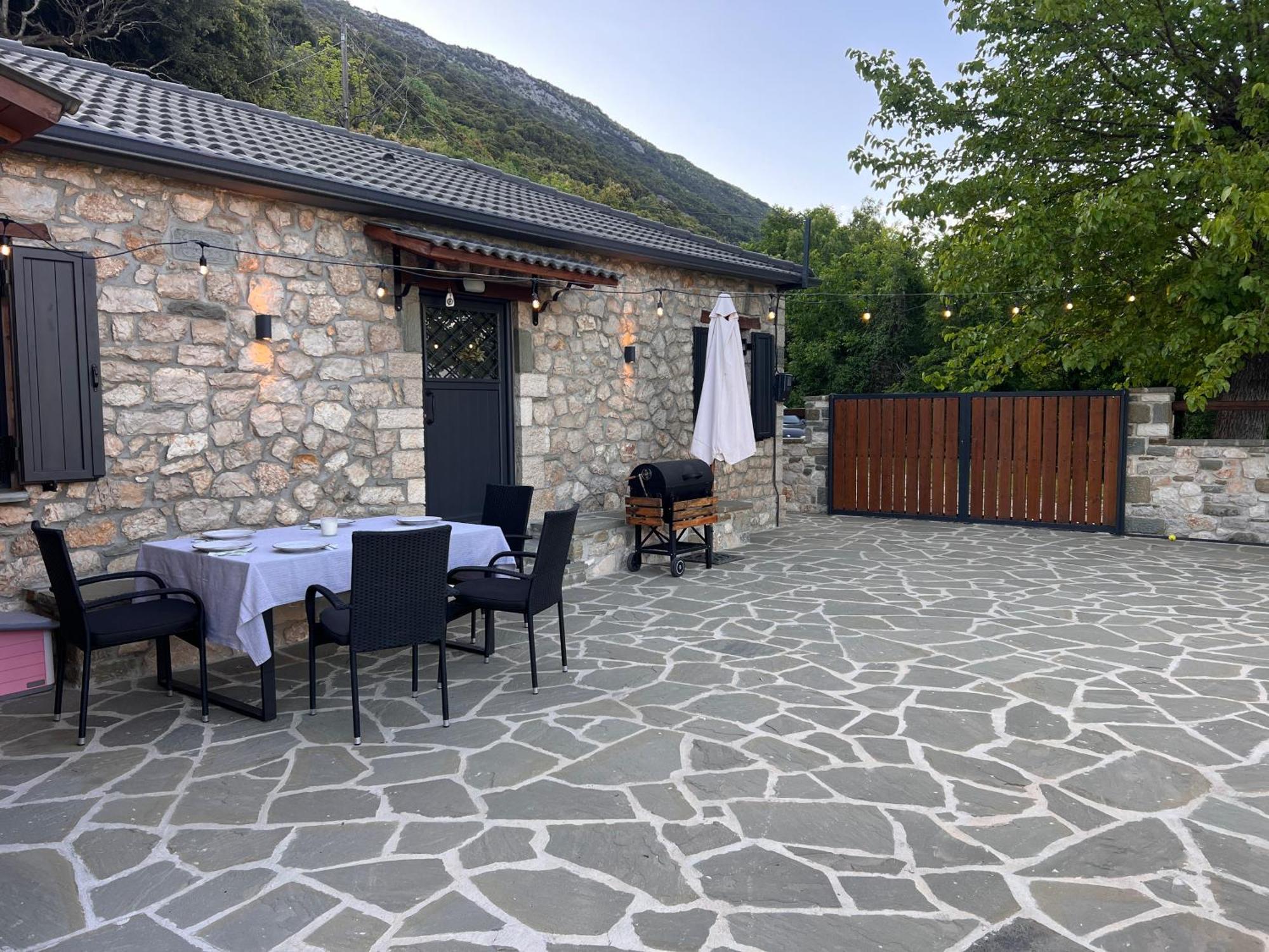 Tovouno Guest House Plaka  Eksteriør bilde